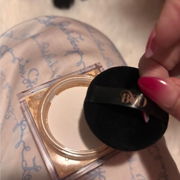 BYOD Translucent Setting Powder - Picture 4 of 4